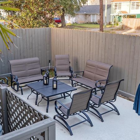 Vila Historic 1871 Coastal Breeze With Heated Pool - Restoring Galveston Exteriér fotografie