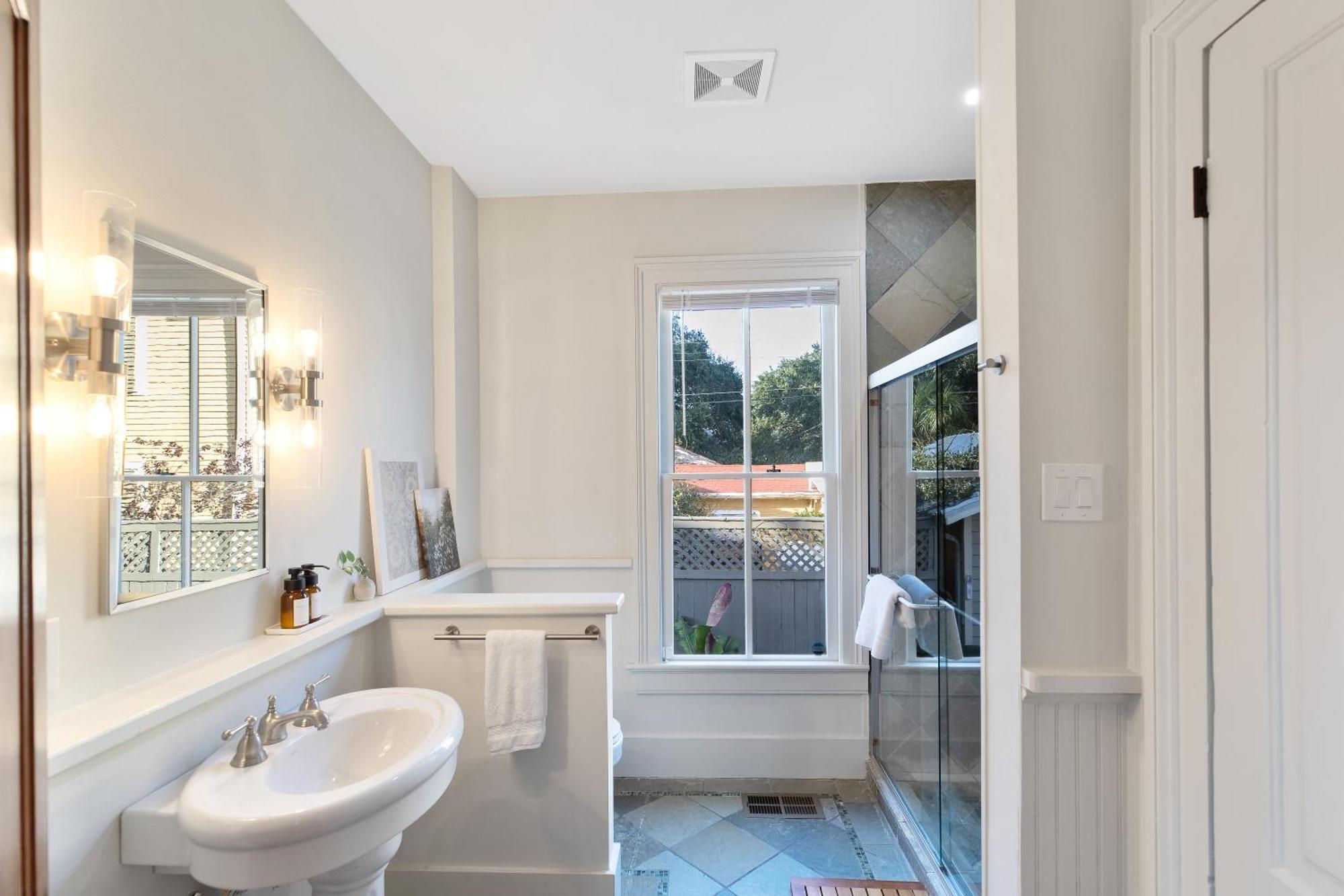 Vila Historic 1871 Coastal Breeze With Heated Pool - Restoring Galveston Exteriér fotografie